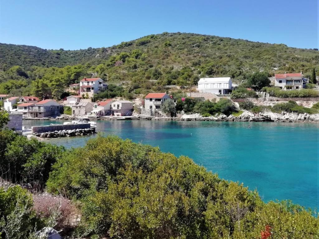 Apartment Zalo Donje Selo na Šolti Exteriör bild