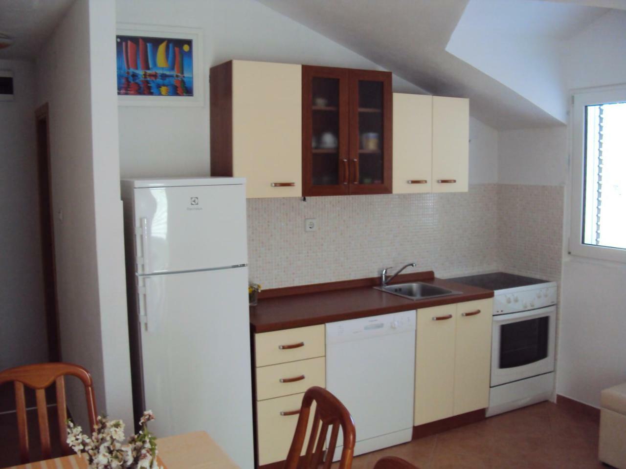 Apartment Zalo Donje Selo na Šolti Exteriör bild